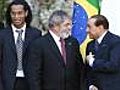 Cumbre: Ronaldinho, Berlusconi y Lula