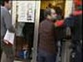 Intento de boicot al acto de Zapatero en San Sebastián