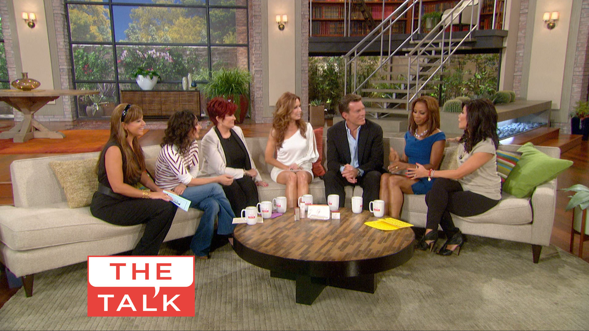The Talk - &#039;The Talk&#039; & &#039;Y&R&#039; Crossover Outtakes