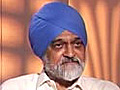 Inflation a bigger worry than growth: Montek to NDTV