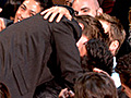 Kristen Stewart And Robert Pattinson Win Best Kiss,  Taylor Lautner Gets Kissed