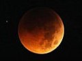 Raw Video: First total lunar eclipse of 2011