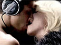 Madonna seduce a  su novio en videoclip