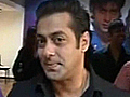 Ash,  Shah Rukh scare Salman Khan!