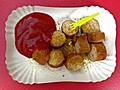 Konopke,  Currywurst zum Anstehen?