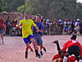 Ushuaia nature au Mozambique,  partie de football improvisée