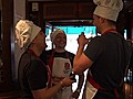 Rugby France/Angleterre: ambiance dans un bar parisien avant le match