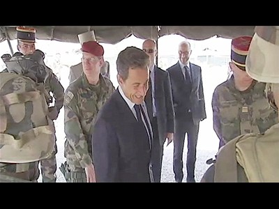 Sarkozy : visite surprise à Kaboul