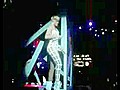 Rihanna’s Failed Moonwalk Attempt