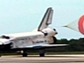 Caught On Tape - Space Shuttle Discovery Lands