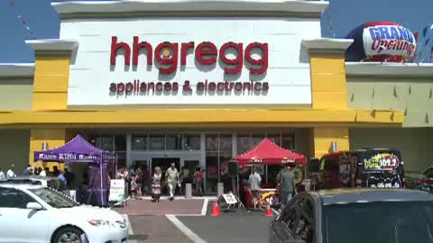 hhgregg Grand Opening Celebration