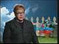 Elton doesn’t expect invite to royal wedding