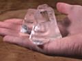 How To Keep Ice Cubes Frozen Longer