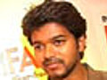 Vijay&#039;s new film bombs at BO