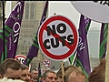 Thousands join London protest