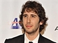 Josh Groban Sheds Light on &#039;Illuminations&#039;