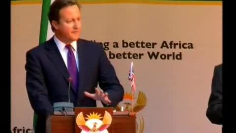 Cameron talks about hacking scandal