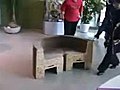 كرسي متعدد الاستعمالات - اختراع رهيب