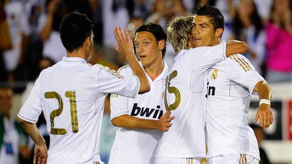 Real Madrid Down Galaxy,  4-1