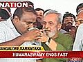 H D Kumaraswamy breaks his fast