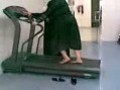 Как арабские женщины занимаются фитнесом.