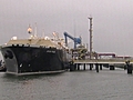 Eerste LNG-tanker in Rotterdam