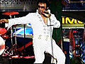 Video: Elvis Look-Alike Contest Rocks