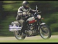 Test Triumph Scrambler Motorvision stellt die Britin im Retro-Look vor.