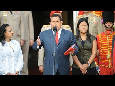 Chávez volta para Cuba