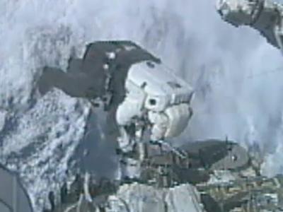 Raw Video: Astronauts on final shuttle-era walk