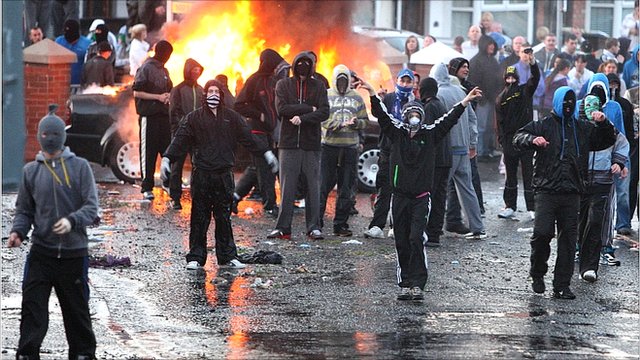 Riots in NI - Belfast efforts to stop trouble