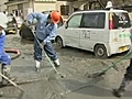 Japon : déblayage des zones sinistrées