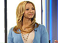 Lisa Kudrow Visits Hollywood 411