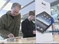 Apple fans line up for new iPad