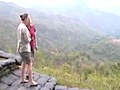 Tour along the Thailand - Burma border video.