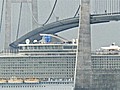 Largest cruise liner just makes it under bridge