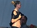 SNTV - Heidi Klum’s bikini bod