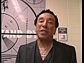 The Mo’Nique Show: Smokey Robinson Backstage!