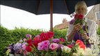Play Farmer’s push for homegrown flowers