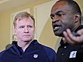 Goodell,  Smith Meet With Rookies in Florida