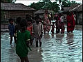 Floods Hit India & Nepal: Raw Video