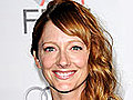 Mad Love Star Judy Greer Can’t Hurt Jason Biggs - But She&#039;s Trying!