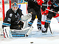 Sharks outlast Wings in OT; lead series 1-0