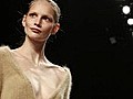 Lala Berlin präsentiert sexy Angora-Pullis