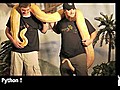 Vidéo Buzz: Un python un peu trop porté sur le sexe !