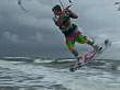 Kite surfers compete in Germany