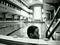 Publicité Lorina : la piscine