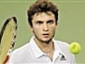 Gilles Simon avanza en Lyon