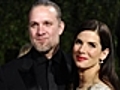 Esposo de Sandra Bullock pide perdón