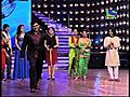 Ram Kapoor performs his hola hoop punishment - Jhalak Dikhhla Jaa - Episode 3